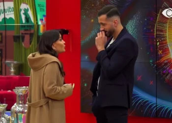 “Uroj mos ta shohësh motrën tënde ashtu si ma bëre mua”/ Rozana sqarohet me Jozin, ai i kërkon falje