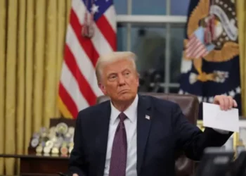 Departamenti i Shtetit anulon të gjitha udhëtimet e refugjatëve në SHBA, kategoria që nuk preket