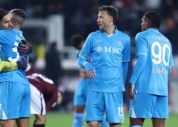 Zyrtare/ Nga Napoli te Fiorentina, mesfushori dërgohet në huazim