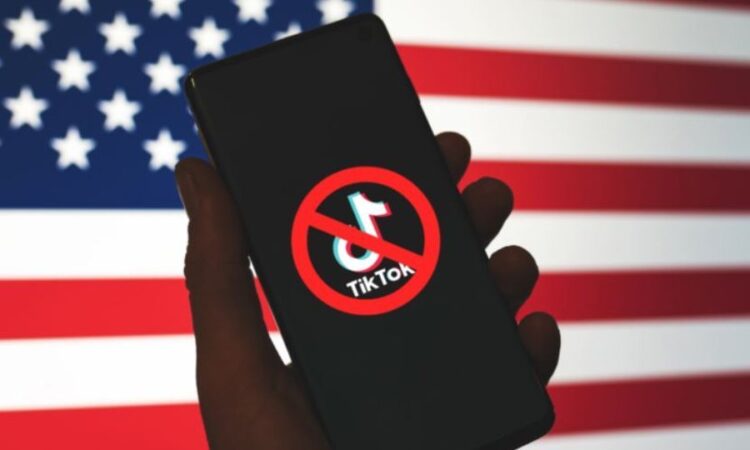 “Do zhdukemi”, Tik-Tok reagon për herë të parë pas vendimit të Gjykatës Supreme në SHBA