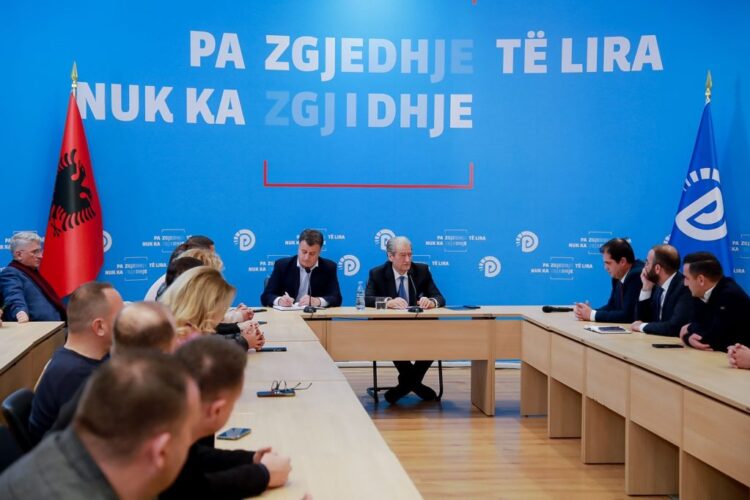 Berisha: Asgjë nuk do të ndikojë më shumë në fitoren e opozitës se vota e mijëra opozitarëve që kanë ikur jashtë