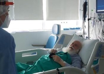 Kryepeshkopi Janullatos pësoi hemorragji në stomak, mediat greke: Ja ç’thonë mjekët