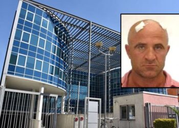 Vetëdorëzohet në polici Kreshnik Farruku, i akuzuar për trafik droge në Spanjë