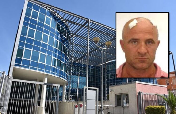 Vetëdorëzohet në polici Kreshnik Farruku, i akuzuar për trafik droge në Spanjë