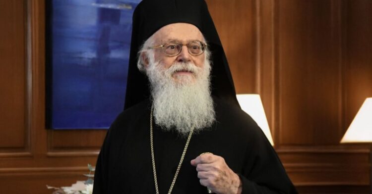 “Është në gjendje kritike”, Spitali i Athinës bën njoftim zyrtar për situatën shëndetësore Janullatos