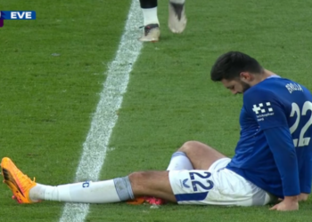 Bournemouth-Everton/ Dëmtim i frikshëm për Brojan, sulmuesi lë fushën e lojës