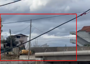VIDEO – FOTO/ Unazës së Madhe i plasin ujërat, firma “Alb Star” punime të dobëta