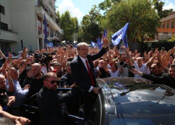 Të hënën paraqitet Berisha, PD mesazh strukturave për protestë para SPAK-ut