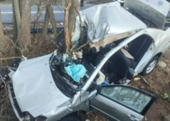 (EMRI) Aksident në Greqi, vdesin dy të rinj, plagoset rëndë shqiptari