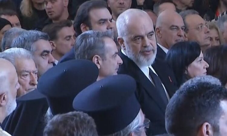 Në mes Mitsotakis, homazhet për Janullatos bëjnë bashkë Berishën dhe Ramën