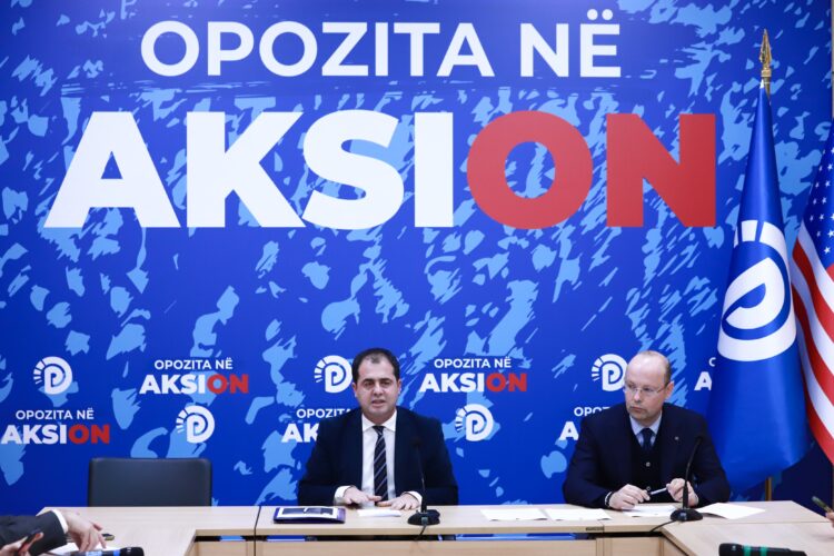 “Bie maska e Edi Ramës”, PD ngre alarmin: Po punojnë për mohimin e votës së emigrantëve