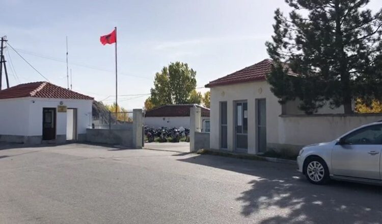 Devoll/ Arrestohet 45-vjeçari, akuzohet se tentoi të kryejë marrëdhënie intime me të miturin