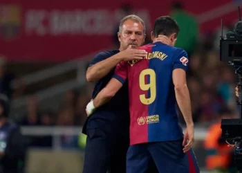 Sulmuesi që Barcelona e sheh si zëvendësuesin e Lewandowski-t, i “shkel” syrin Arsenal-it