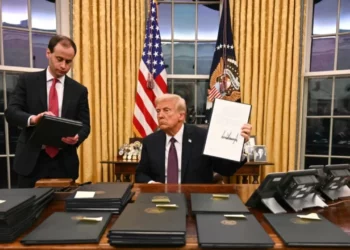 Nis epoka e re në SHBA! Trump fal 1500 të akuzuarit për trazirat në Kapitol