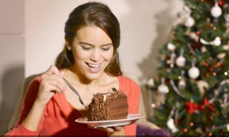 E keni tepruar me ushqimin? Ja çfarë duhet të bëni pas festave të fundvitit