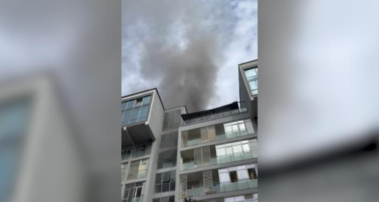 Tiranë, zjarr në një pallat te ‘Komuna e Parisit’, evakuohen banorët!