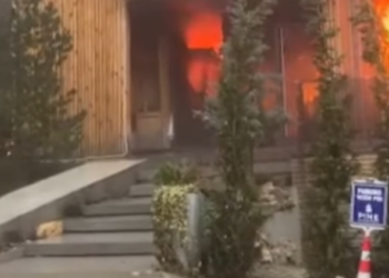 Përfshihet nga flakët hoteli në Brezovicë – Video