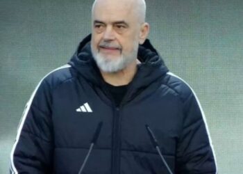 Rama: S’ka bir k*rve dhe nëne që të më thotë se kam marrë lekë