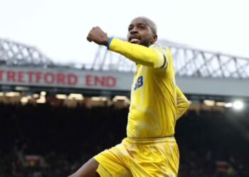 Man.United humbet në shtëpi ndaj Palace, Tottenham rikthehet te fitorja