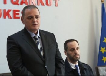 Lirohet nga detyra prefekti i Kukësit, ja kush e zëvendëson