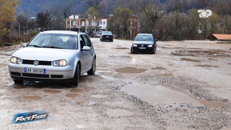 Aksi Qukës-Qafë Plloçë, rruga që “ha” vetëm para dhe nuk përfundon kurrë!