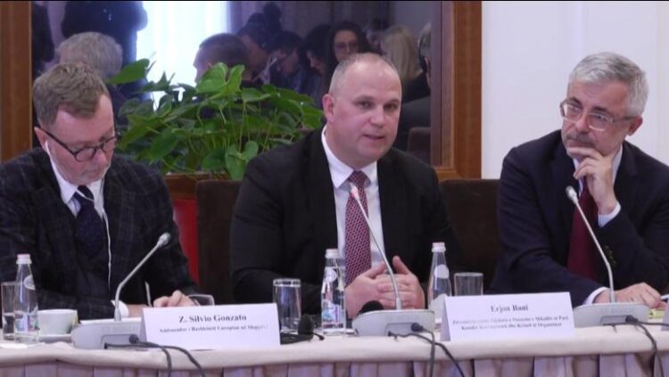 Akuzat/ Erjon Bani: S’mund t’u bëhet gjyqi gjyqtarëve