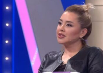 Farmacistja: Meshkujt shqiptɑrë kɑnë turp të…