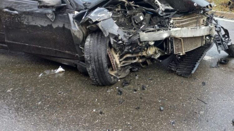 Aksident tragjik në aksin “Cërrik-Gramsh,  një i vdekur dhe dy të plagosur