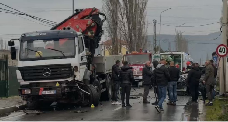 Aksident i rëndë në rrugën e Shëngjinit, ndërron jetë 30-vjeçari