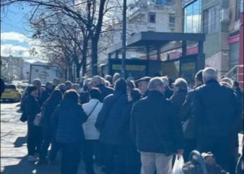 Teliti: Transporti falas i Veliaj kthehet në poshtërim për pensionistët