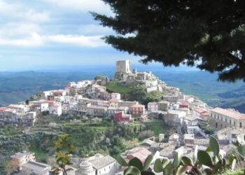 Ky qytet italian “ndalon” banorët që të sëmuren