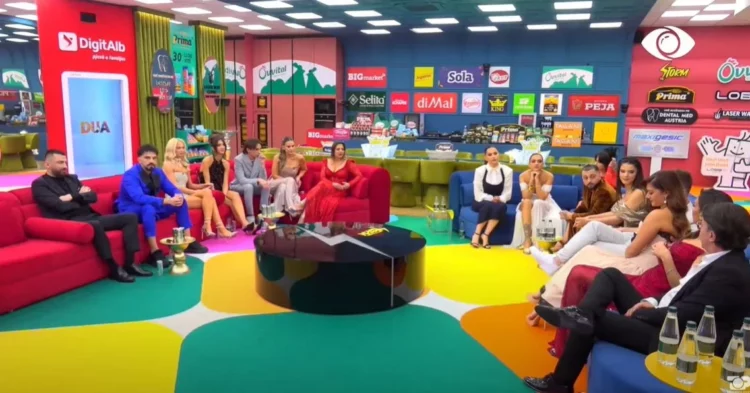 Një televotim ndryshe, të gjitha vajzat e shtëpisë shkojnë në nominim