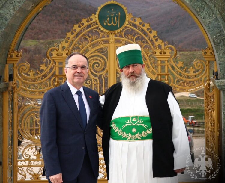 Ndahet nga jeta Baba Hekuran Nikollari, Begaj: Mbrojtës i identitetit kombëtar dhe harmonisë fetare