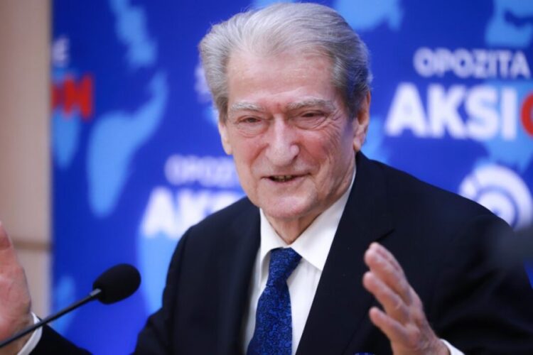 ‘Edvin lëre drogën dhe jep dorëheqjen’, Berisha: U shpërfytyrua sa iu kujtua…