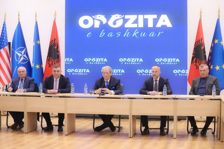 Berisha mbledh aleatët: Të bashkohemi përballë të keqes së këtij vendi, Edi Ramës