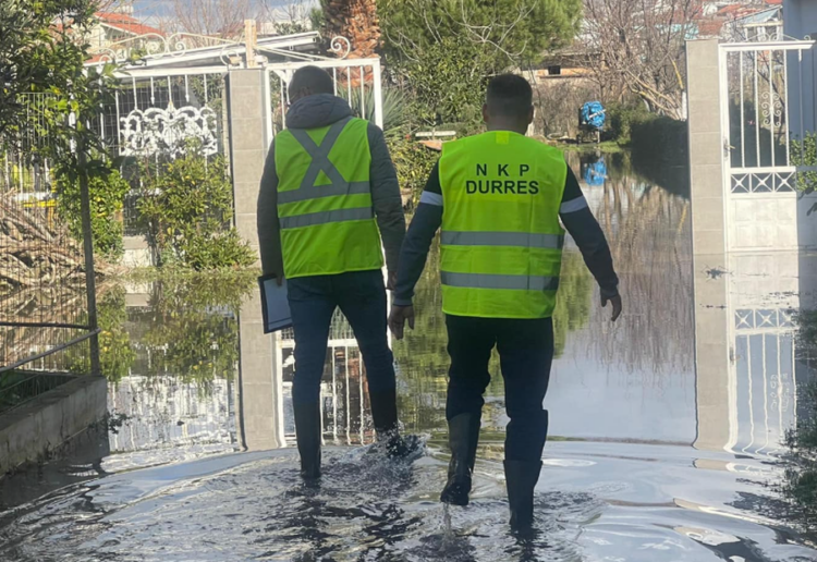 Përmbytjet në Durrës! Të paktën 273 banesa të dëmtuara