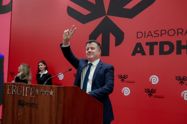 Noka nga Roma: Regjistrohuni për zgjedhje, që mos ta lejojmë Ramën të djegë Shqipërinë