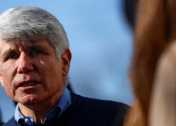 U dënua për korrupsion, presidenti Trump fal ish-guvernatorin demokrat të Ilinoit