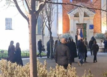 Rama sërish në Bashkinë e Tiranës