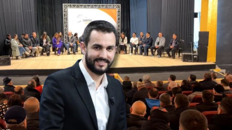 “Shqiptarët do e çajnë sistemin”/ Lapaj në Laç: Nëse vijmë në pushtet, 2-fishojmë rrogat e…