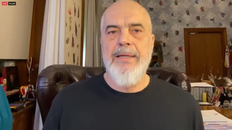 “Bëhu burrë dhe jep dorëheqjen”/ Rama mburret me qeverinë: Nga 60 ministra, vetëm 6 kanë probleme me drejtësinë