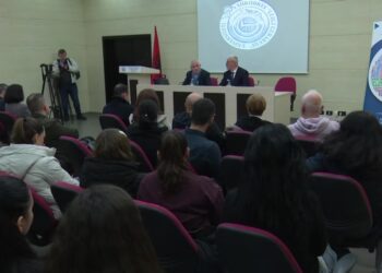 Studiuesit: Shqipëria ende nuk ka dënuar plotësisht krimet e komunizmit