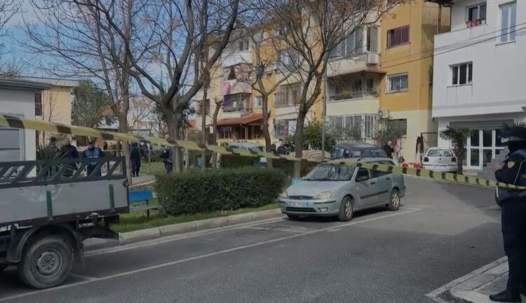 Ngjarja në Shkodër/ Policia: 34-vjeçari qëlloi të dashurën më pas veten, e reja në gjendje të rëndë (Emrat)