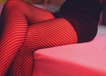 Goditja e rrjetit të prostitucionit në Tiranë, ja kush është 47-vjeçarja që drejtonte aktivitetin nga Kolumbia!