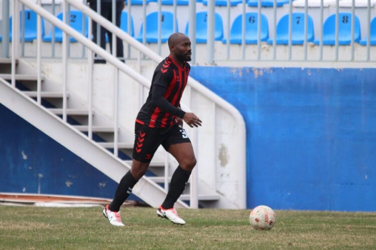 Sulmi me thikë ndaj futbollistit Nigerian në Vlorë, reagon Klubi i Flamurtarit