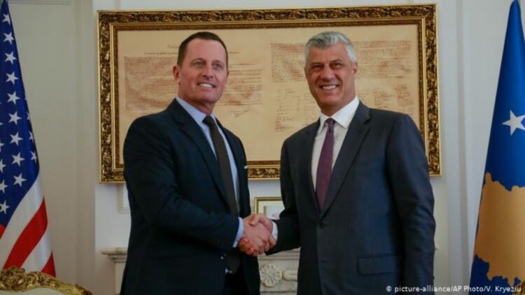 Thaçi nuk u lejua të marrë pjesë në varrimin e të atit, reagon Richard Grenell: Tribunal i turpshëm…