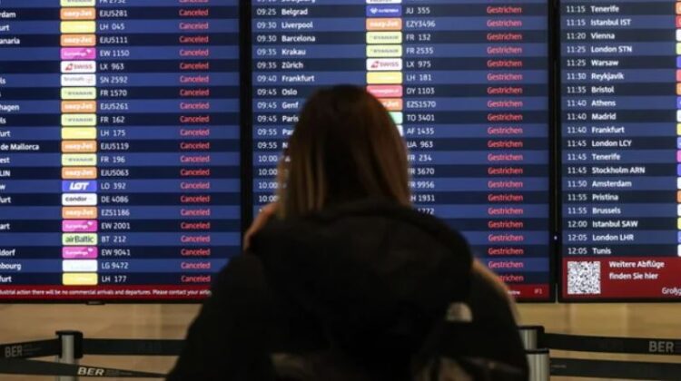 Greva në aeroporte gjermane! Mbi 3300 fluturime të anuluara, punëtorët kërkojnë rritje page