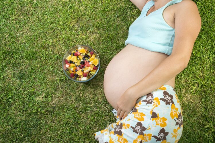 Nëse jeni shtatzënë nuk duhet të agjëroni, zbuloni përse…