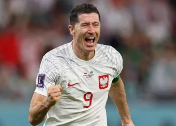 Lewandowski shënoi golin e fitores dhe u largua i dëmtuar, alarmohet Barcelona