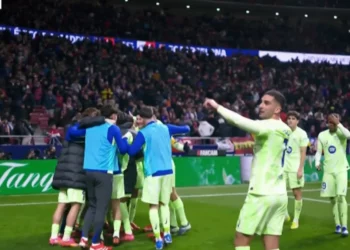 Pjesë e dytë e “çmendur” në “Metropolitano”, Barcelona përmbys Atletico-n (video)